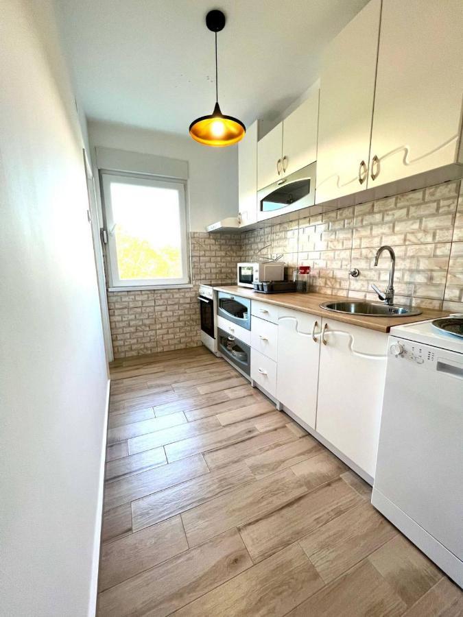 Lux Apartman Casablanca Plužine Eksteriør billede