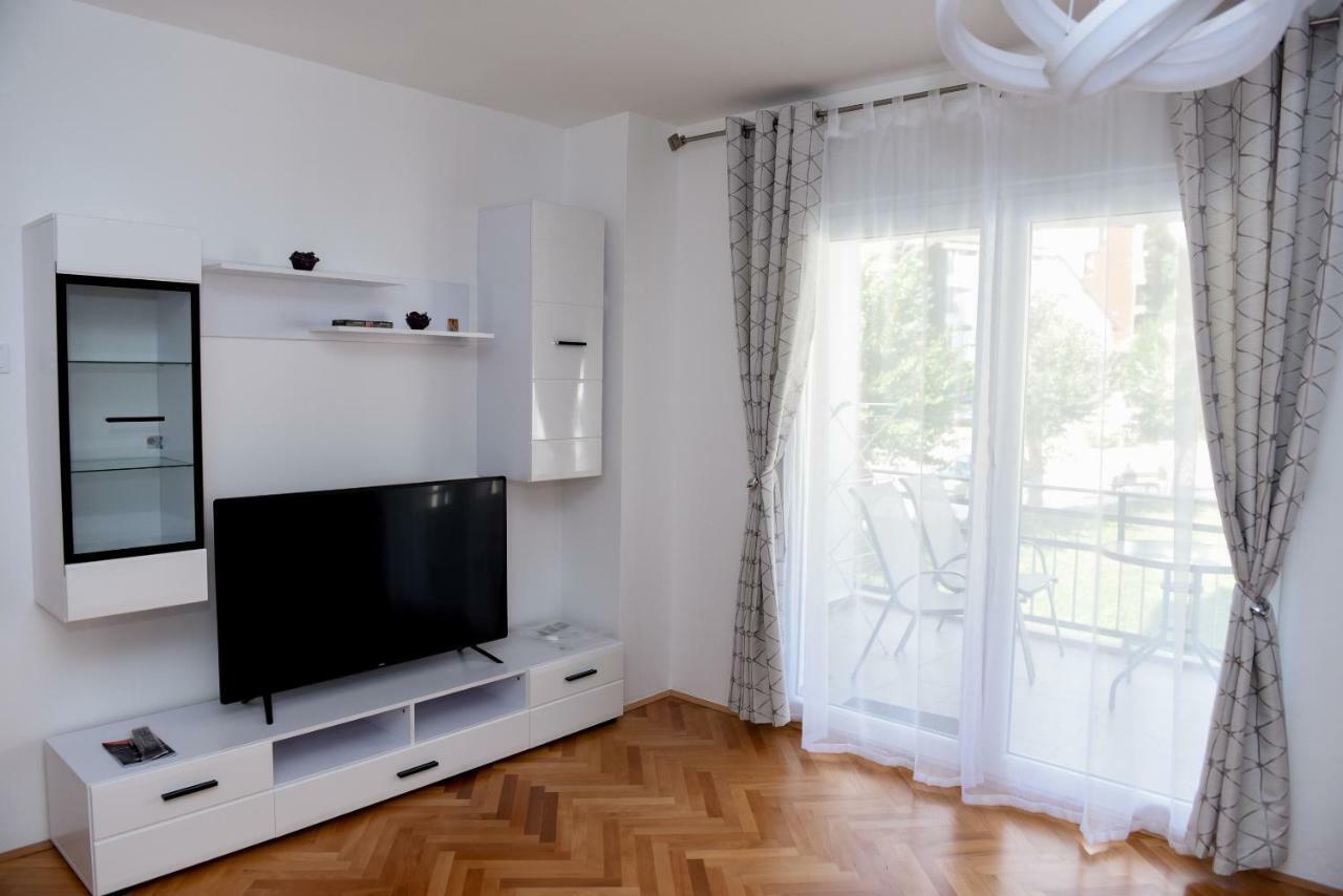 Lux Apartman Casablanca Plužine Eksteriør billede
