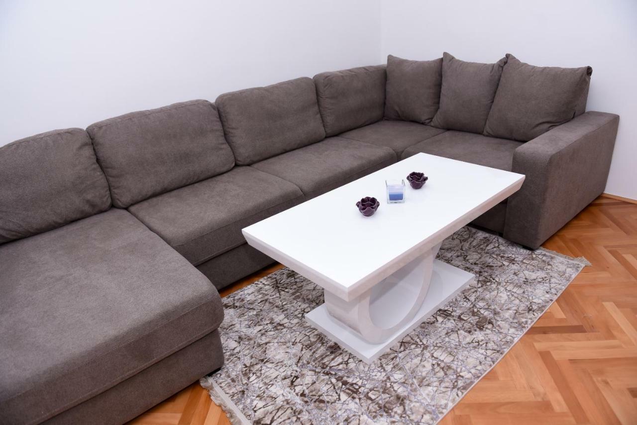 Lux Apartman Casablanca Plužine Eksteriør billede